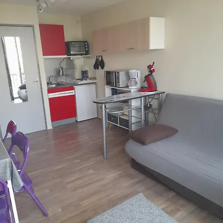 A 3 Minutes A Pied De La Apartman